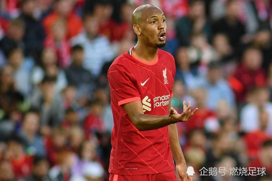 战术解析里程碑夜！广东宏远强势反弹，英超集结日刷纪录，引发热议，资深球员宣示担当的简单介绍