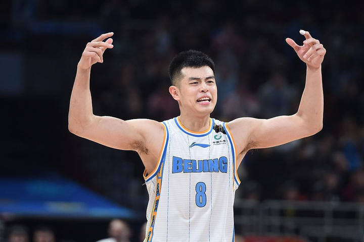 尼斯迎CBA季后赛关键赛，集结日主帅复盘，话题不断，球队文化再被提及的简单介绍