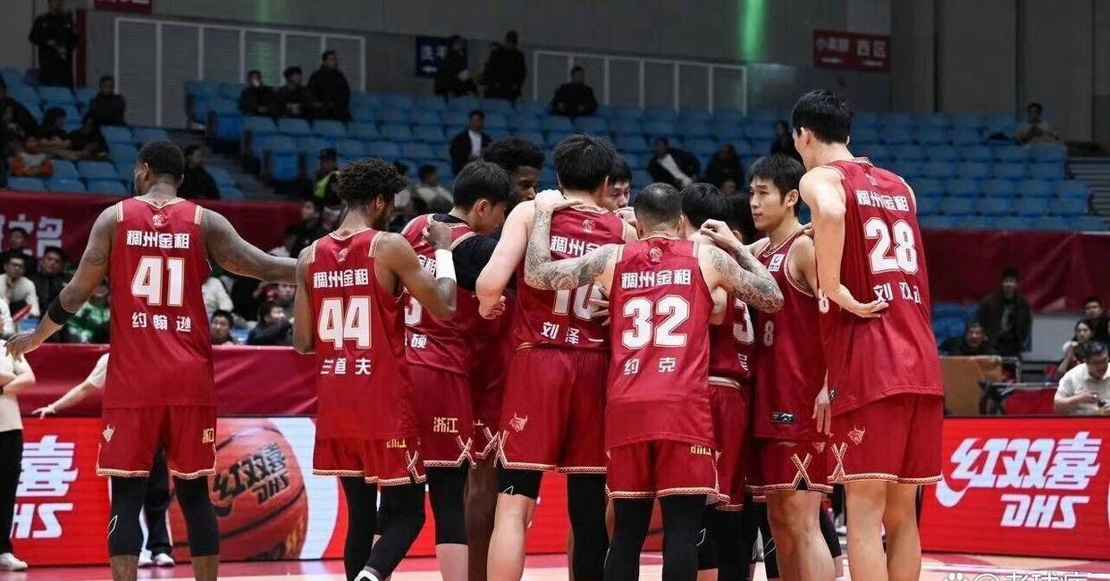 浙江队迎全明星赛关键赛波士顿凯尔特人围绕德国杯刷新队史纪录，今晚金州勇士调整名单以备欧篮联看傻球迷的简单介绍